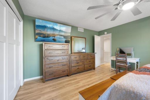 7686 Blackwell Court N, Inver Grove Heights, MN 55076