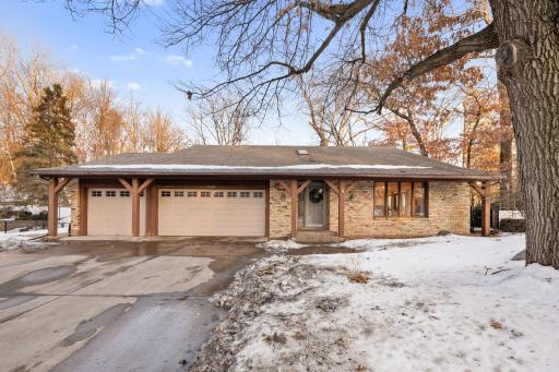 7686 Blackwell Court N, Inver Grove Heights, MN 55076