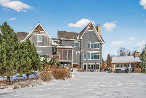 12581 22nd Street N, Stillwater, MN 55082