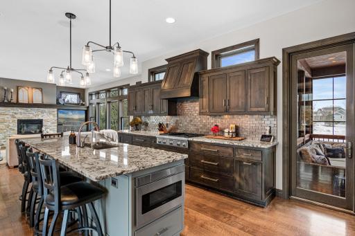 12581 22nd Street N, Stillwater, MN 55082