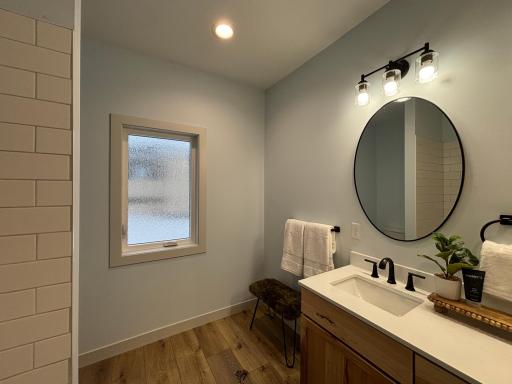 16 Tower Street, Kensington, MN 56343