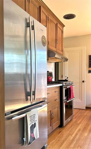 999 Nebraska Avenue W, Saint Paul, MN 55117
