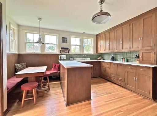 999 Nebraska Avenue W, Saint Paul, MN 55117