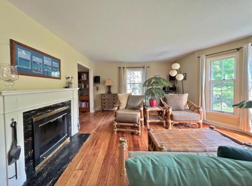999 Nebraska Avenue W, Saint Paul, MN 55117
