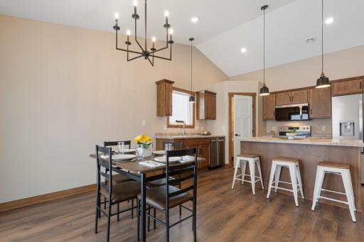 804 2nd St SE, Dodge Center, MN 55927