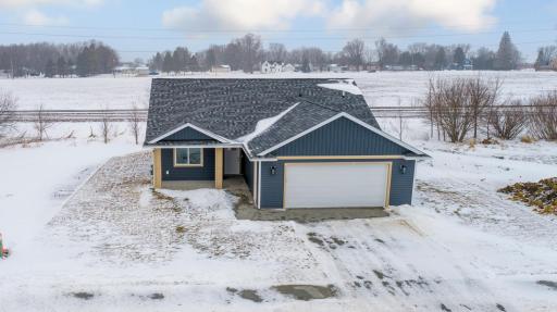 804 2nd St SE, Dodge Center, MN 55927