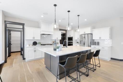 1105 136th Street E, Rosemount, MN 55068