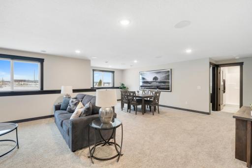 1105 136th Street E, Rosemount, MN 55068