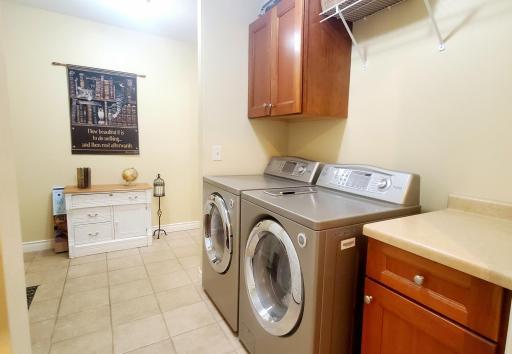 Bright, spacious laundry