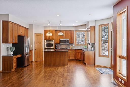 10766 Hawthorn Trail - Spacecrafting - 0019.jpg