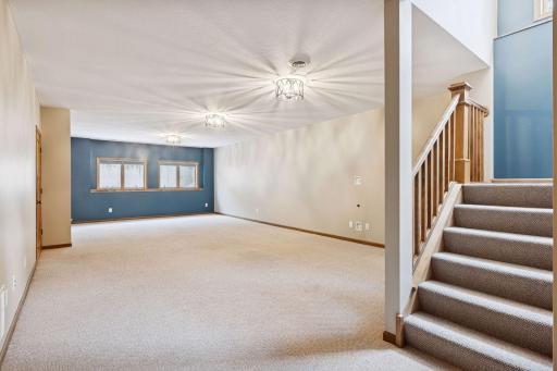 10766 Hawthorn Trail - Spacecrafting - 0051.jpg