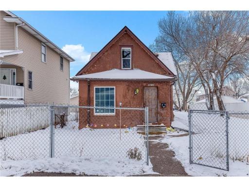 2210 Aldrich Avenue N, Minneapolis, MN 55411