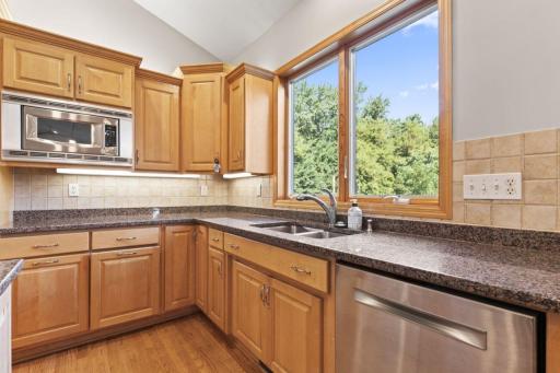 1057 Ridge Crest Lane NW, Rochester, MN 55901