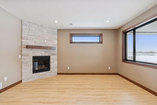 619 7th Avenue NE, Isanti, MN 55040