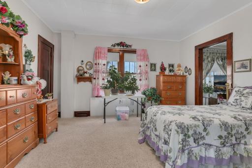 6132 Mayhew Lake Road NE, Sauk Rapids, MN 56379