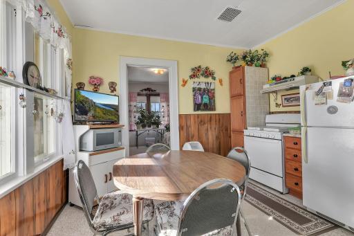 6132 Mayhew Lake Road NE, Sauk Rapids, MN 56379