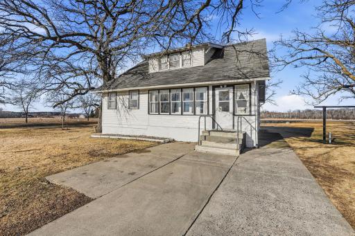 6132 Mayhew Lake Road NE, Sauk Rapids, MN 56379