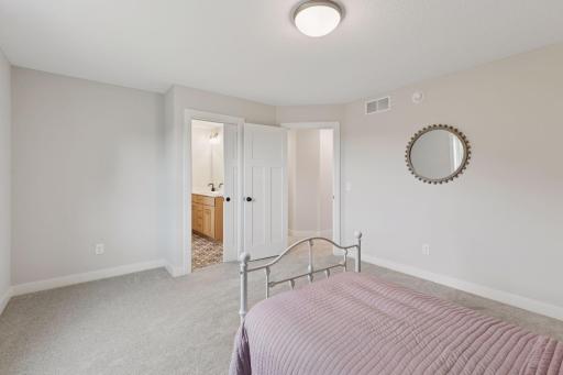 7310 Ambercrest Curve - Spacecrafting - 0038.jpg