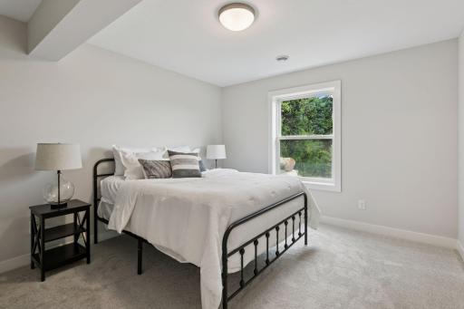 7310 Ambercrest Curve - Spacecrafting - 0053.jpg