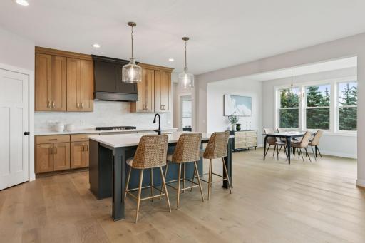 7310 Ambercrest Curve - Spacecrafting - 0012.jpg