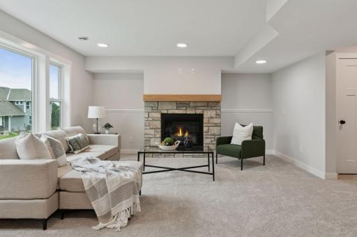 7310 Ambercrest Curve - Spacecrafting - 0045.jpg