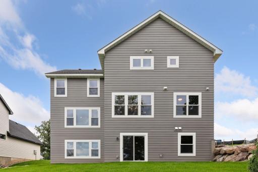 7310 Ambercrest Curve - Spacecrafting - 0058.jpg