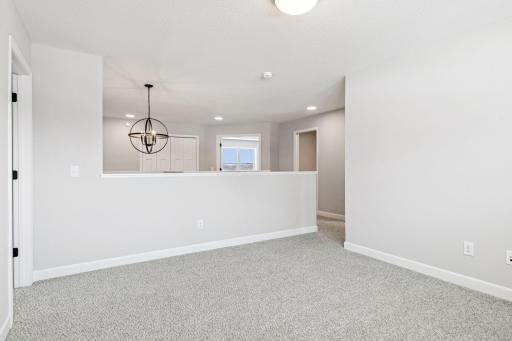7334 Ambercrest Curve, Inver Grove Heights, MN 55077