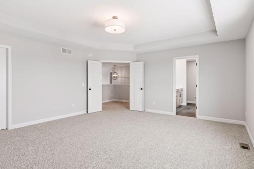7334 Ambercrest Curve, Inver Grove Heights, MN 55077