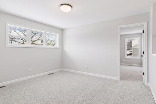 7334 Ambercrest Curve, Inver Grove Heights, MN 55077