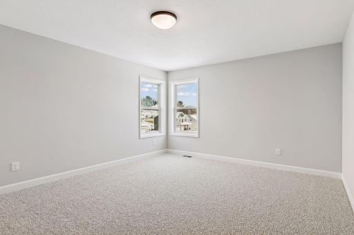 7334 Ambercrest Curve, Inver Grove Heights, MN 55077