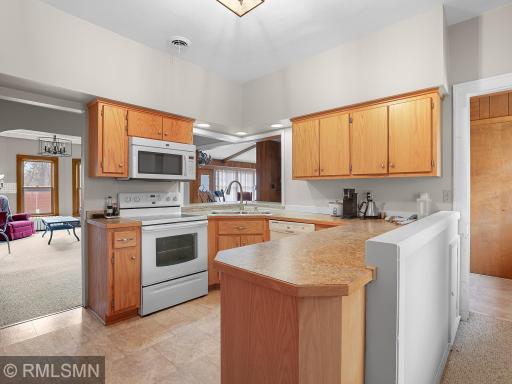 520 2nd Street, Excelsior, MN 55331