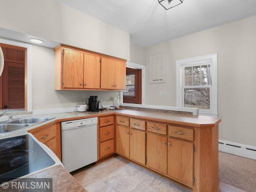 520 2nd Street, Excelsior, MN 55331