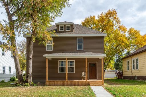 123 Washington Avenue, Crookston, MN 56716