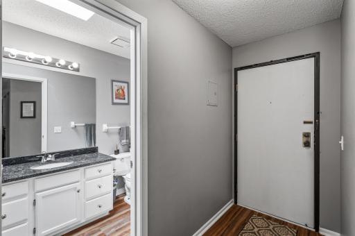 8019 Xerxes Avenue S, 202, Minneapolis, MN 55431