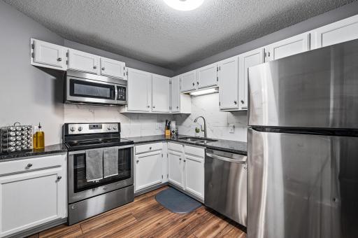 8019 Xerxes Avenue S, 202, Minneapolis, MN 55431