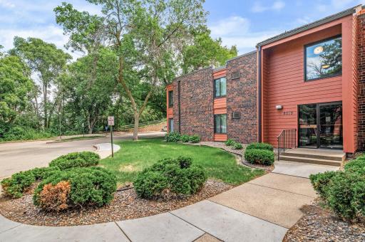8019 Xerxes Avenue S, 202, Minneapolis, MN 55431
