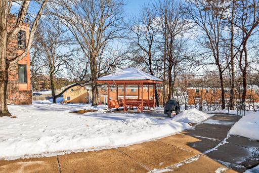 8019 Xerxes Avenue S, 202, Minneapolis, MN 55431