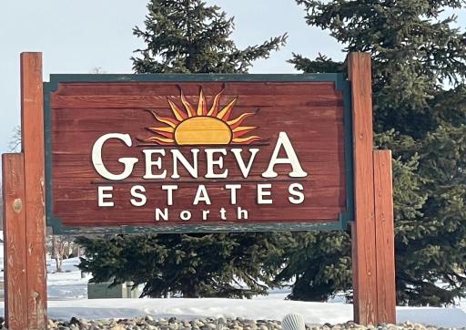 Geneva Estates North - a warm and welcoming community awaits!