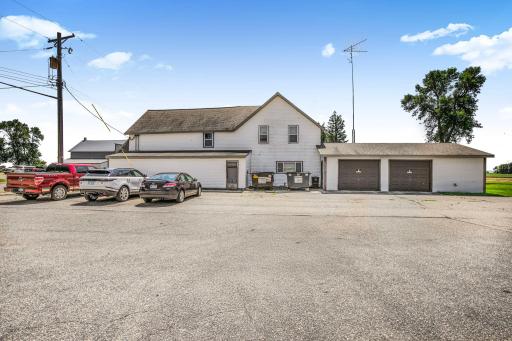 101 Lake Henry Avenue S, Melrose, MN 56352