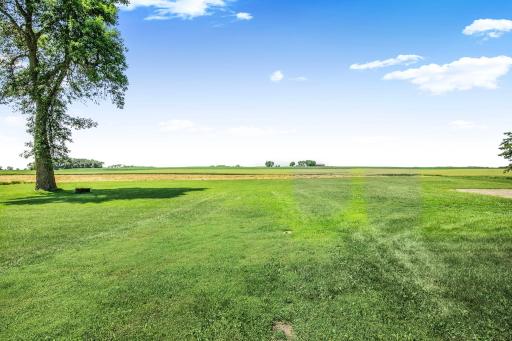 101 Lake Henry Avenue S, Melrose, MN 56352