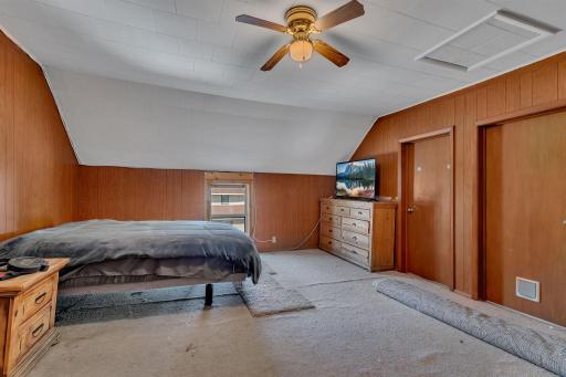 101 Lake Henry Avenue S, Melrose, MN 56352