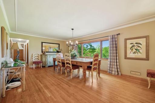 940 S Brown Road, Wayzata, MN 55391