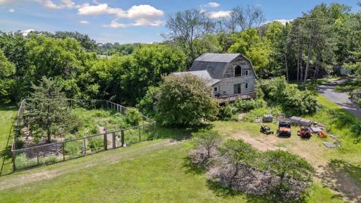 940 Brown Road S, Wayzata, MN 55391