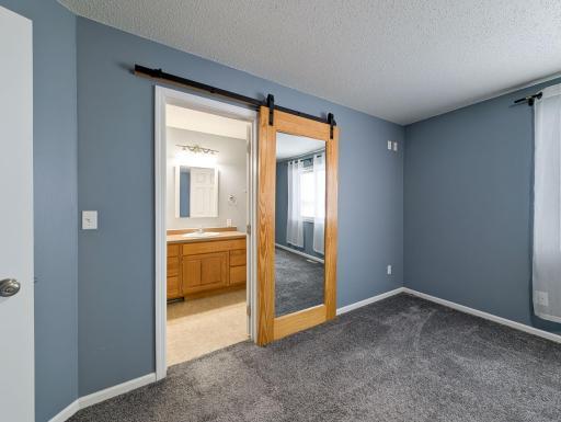 1265 GOLDENWOOD Drive, West Fargo, ND 58078