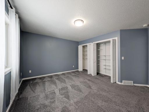 1265 GOLDENWOOD Drive, West Fargo, ND 58078