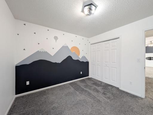 1265 GOLDENWOOD Drive, West Fargo, ND 58078