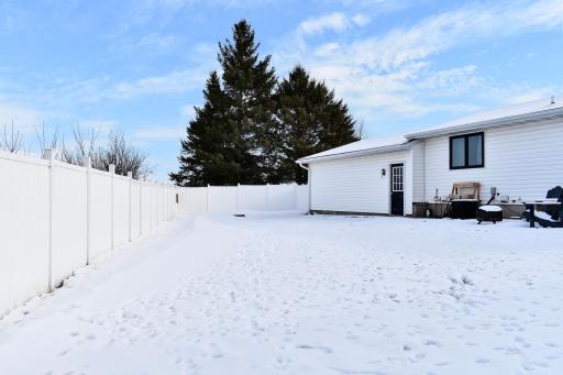 30 Fenced Back Yard.jpg