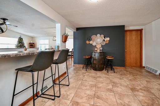 10 Kitchen Dining Areas.jpg