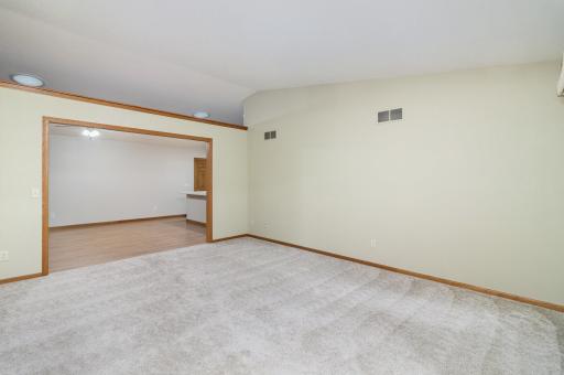 218 6th Street NE, Montgomery, MN 56069