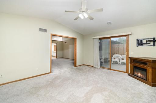 218 6th Street NE, Montgomery, MN 56069